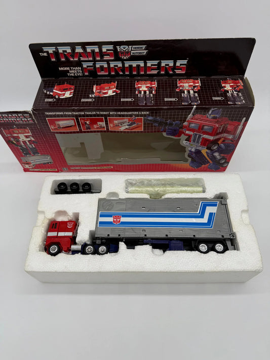 Vintage G1 Optimus Prime 1984 - 1st Edition Metal Plate Variant with Box - Kang's Collectibles